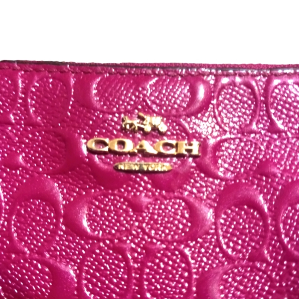 Coach Hot Pink Patent Leather Wristlet with Gold Hardware - Picture 3 of 9